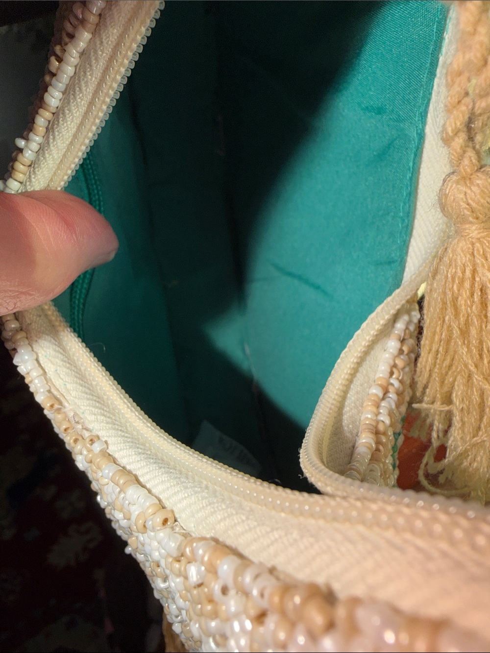 America & Beyond Sea Turtle Shell Beaded Hobo Bag Ivory Green NWT - Picture 6 of 7